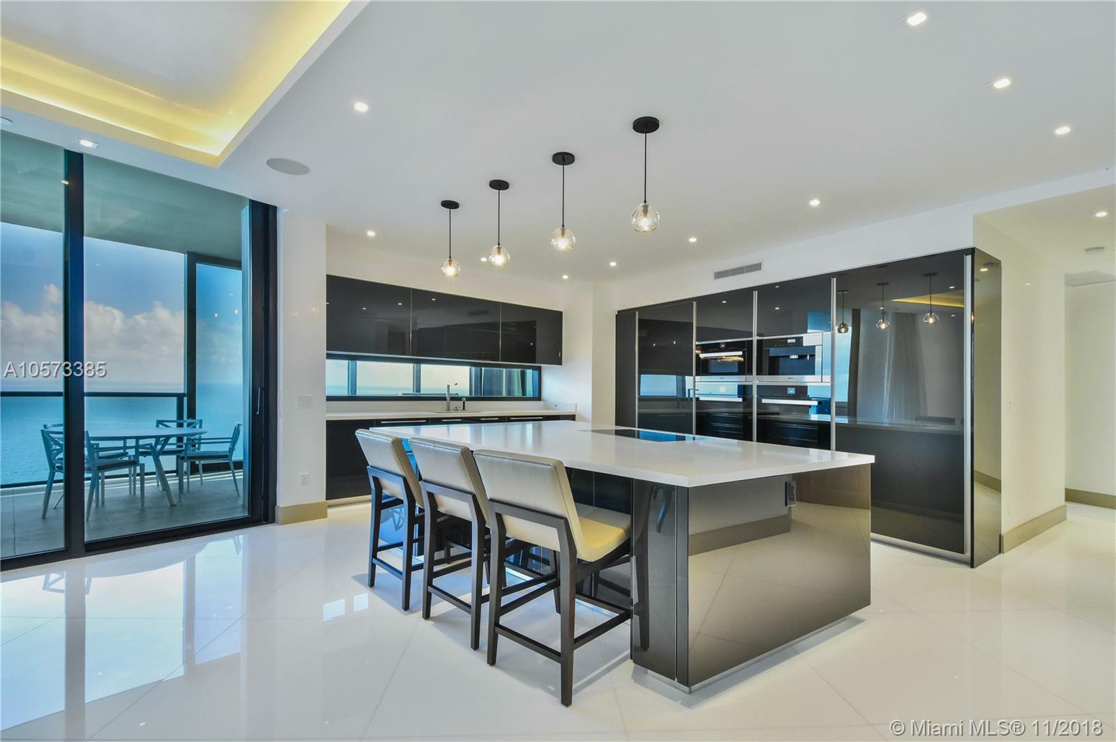 Porsche Tower - Residential