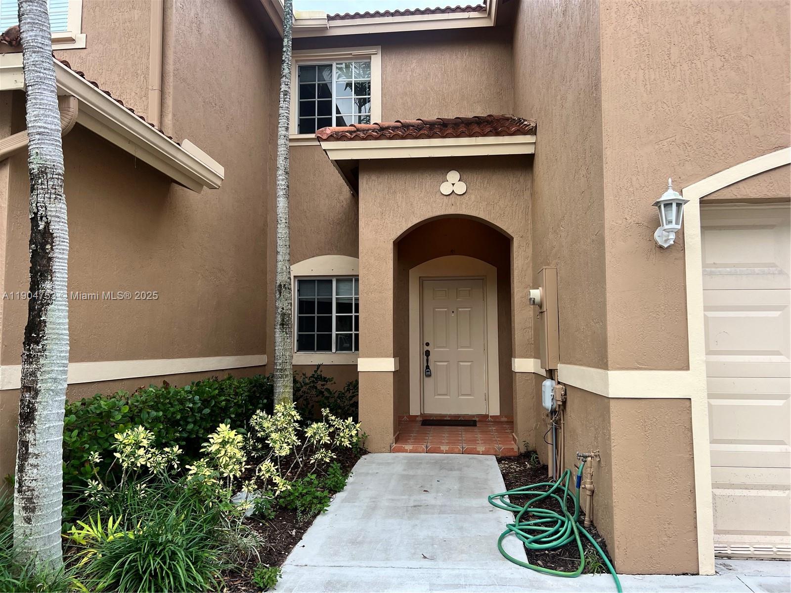 SANTA BARBARA - Residential