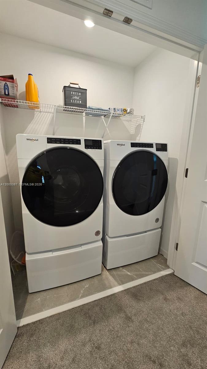 MERIDIANS PARK - Residential Lease