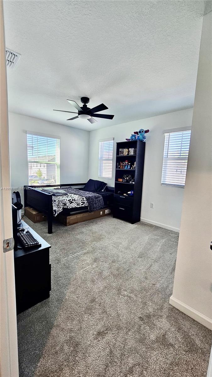 MERIDIANS PARK - Residential Lease