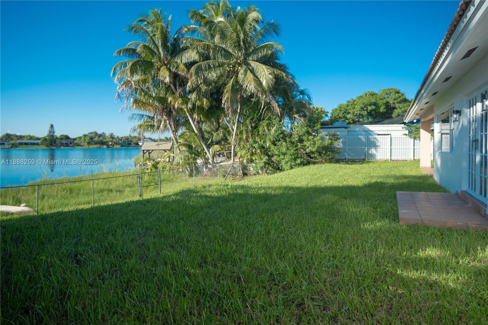 LAKE MARKS AT WESTWIND - Residential