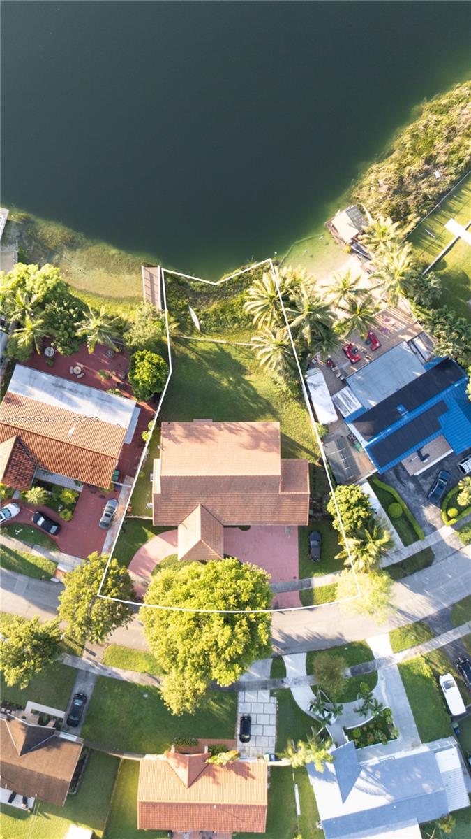 LAKE MARKS AT WESTWIND - Residential