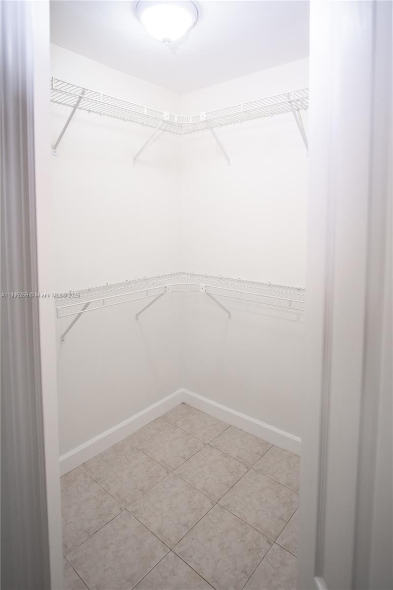 LAKE MARKS AT WESTWIND - Residential