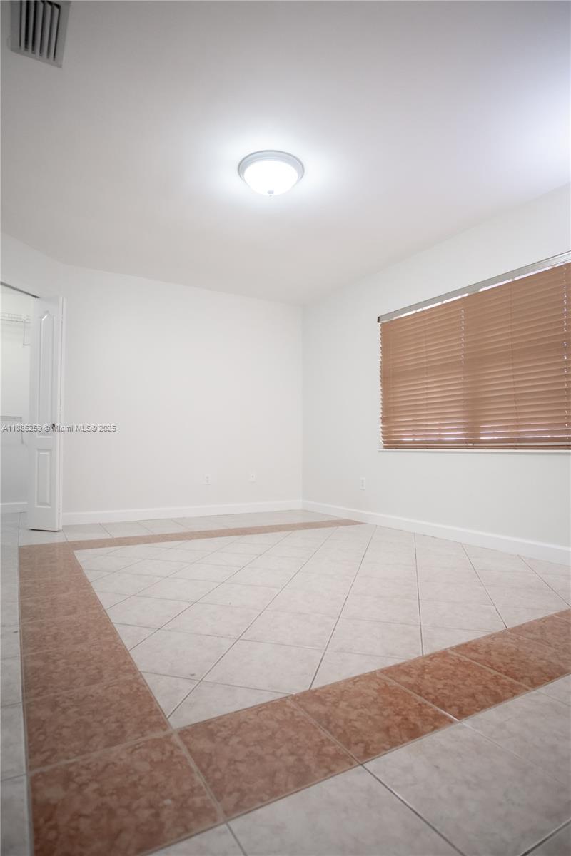 LAKE MARKS AT WESTWIND - Residential