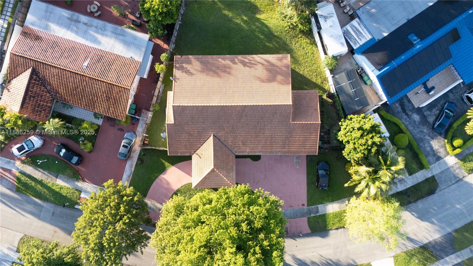 LAKE MARKS AT WESTWIND - Residential
