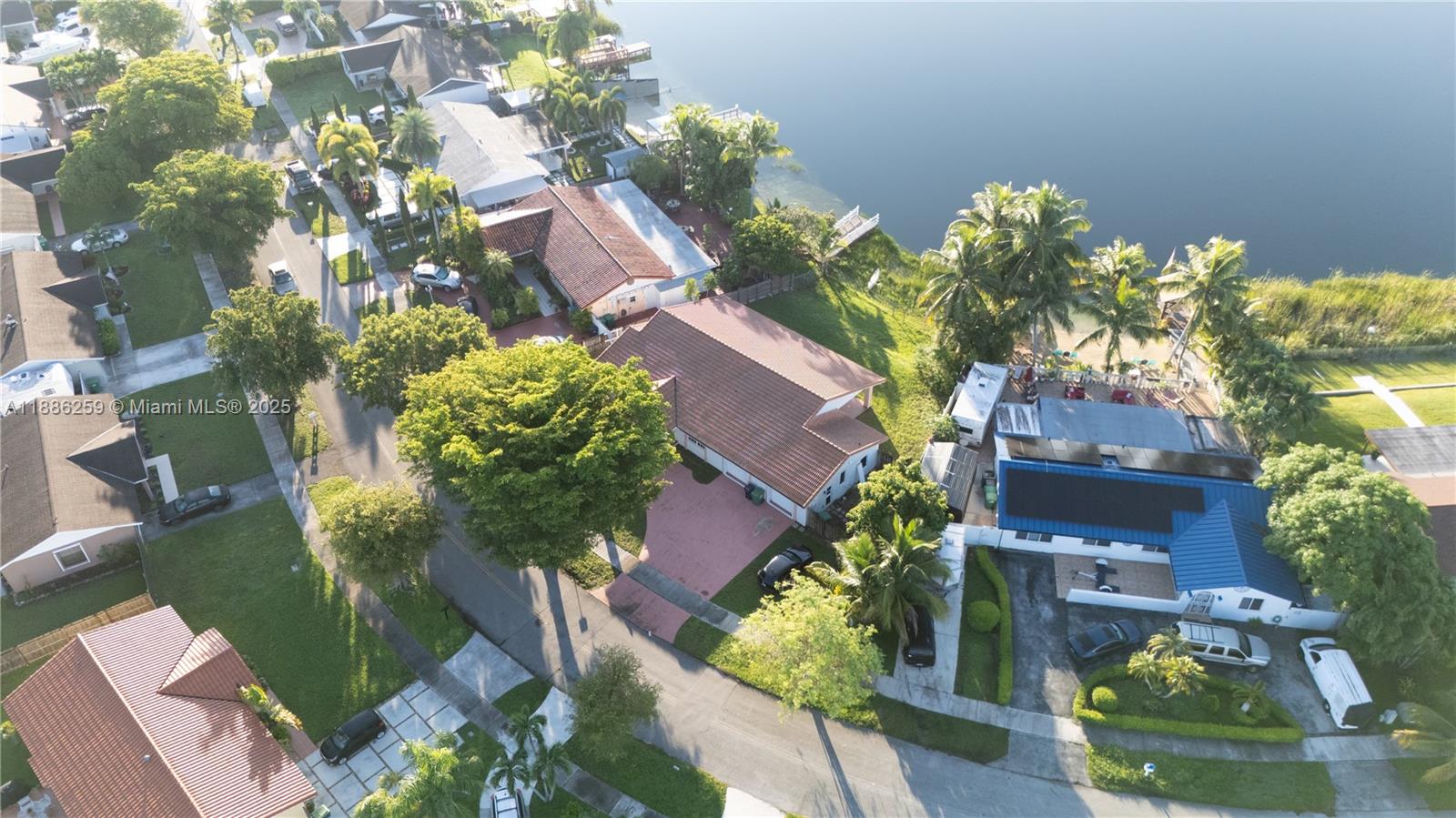 LAKE MARKS AT WESTWIND - Residential