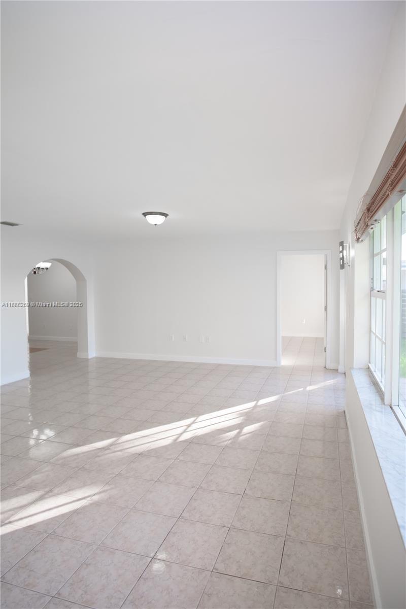 LAKE MARKS AT WESTWIND - Residential