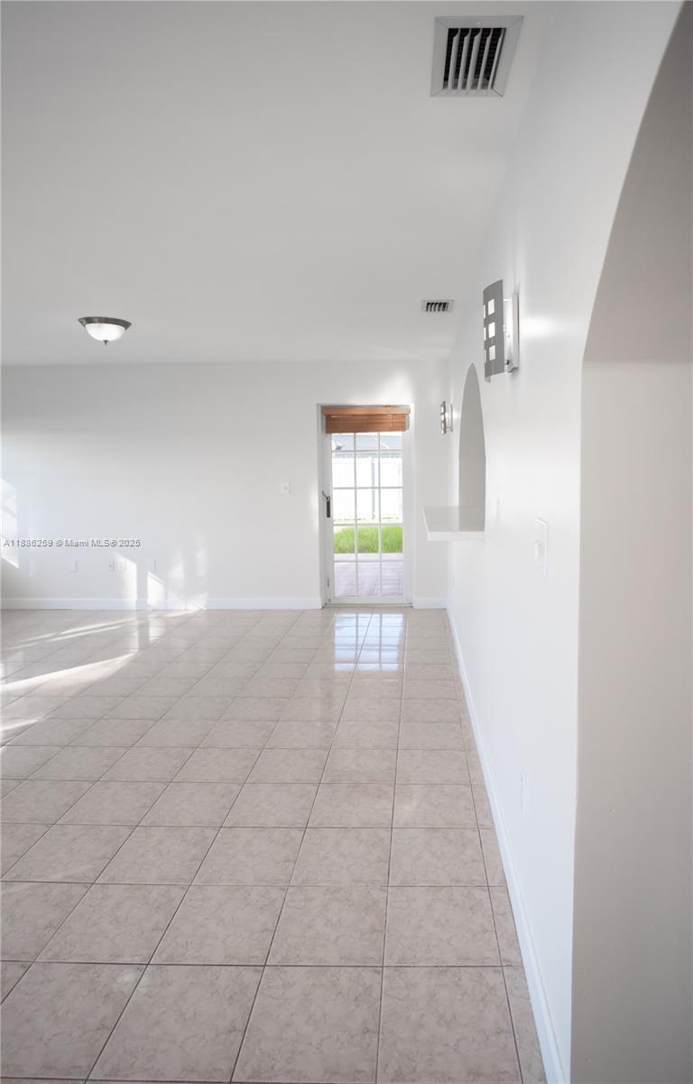 LAKE MARKS AT WESTWIND - Residential