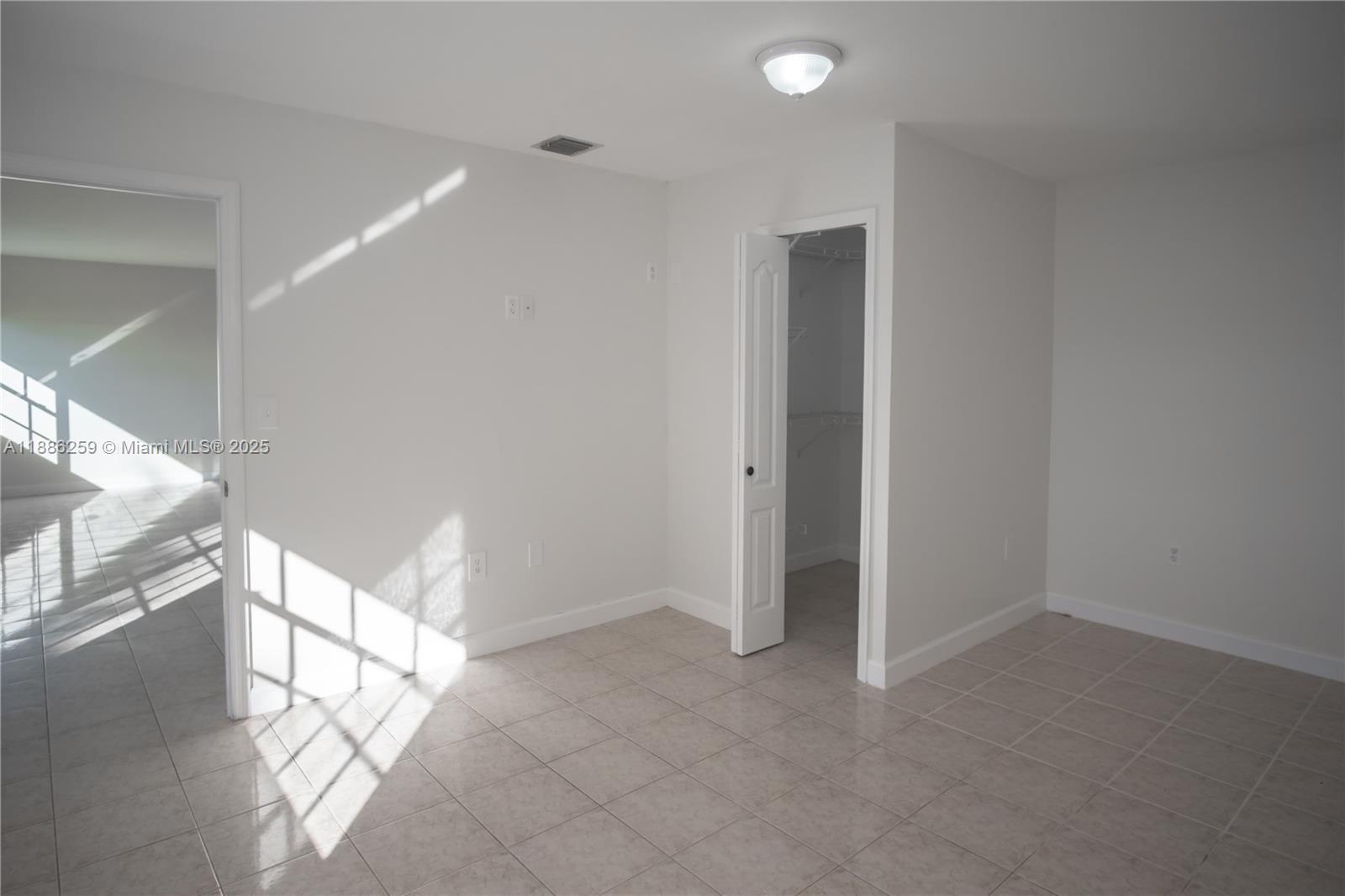 LAKE MARKS AT WESTWIND - Residential