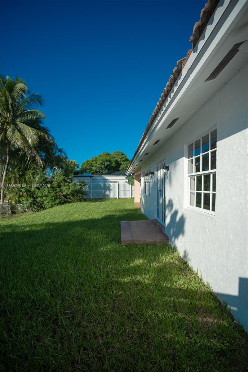 LAKE MARKS AT WESTWIND - Residential