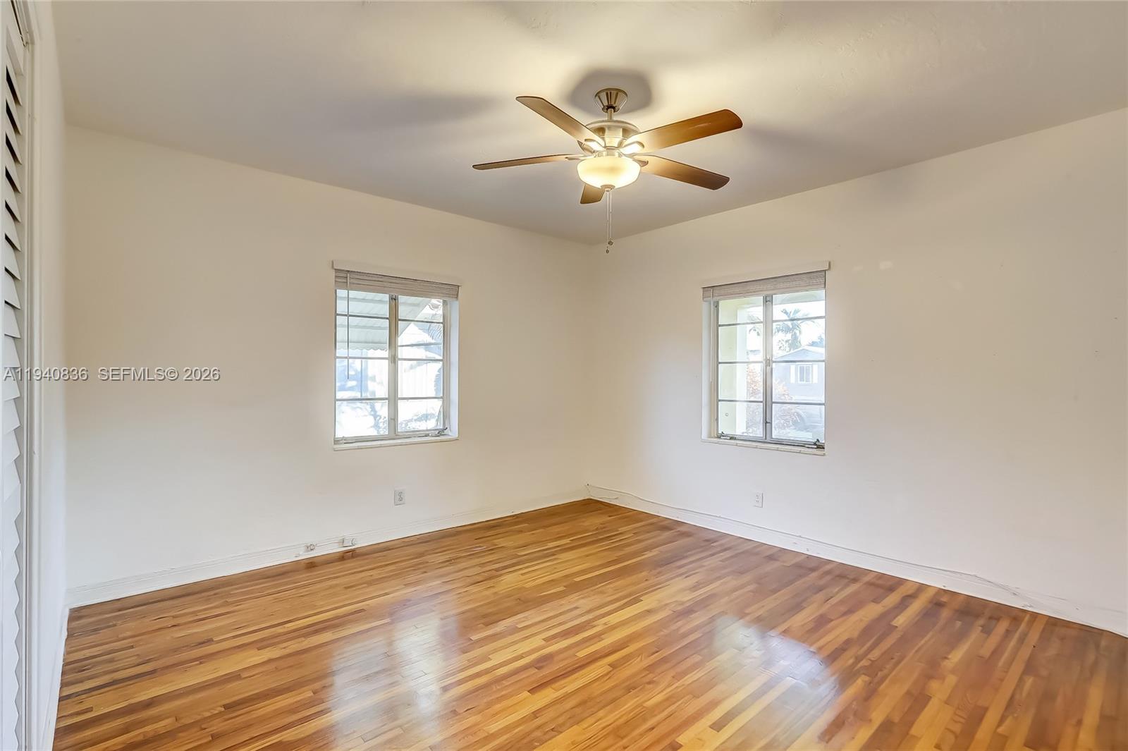 HOLLYWOOD - Residential Lease