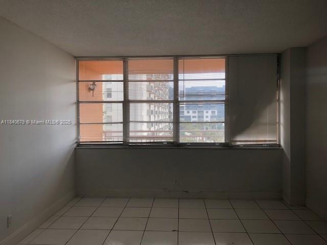 2025 NE 164th St 407