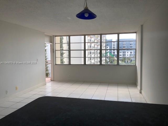 2025 NE 164th St 407