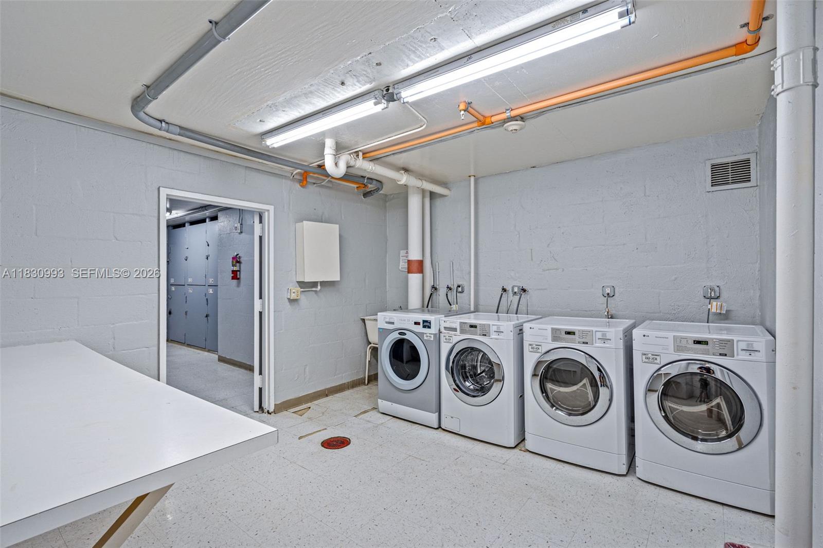 PARKER PLAZA CONDO ESTATE - Residential