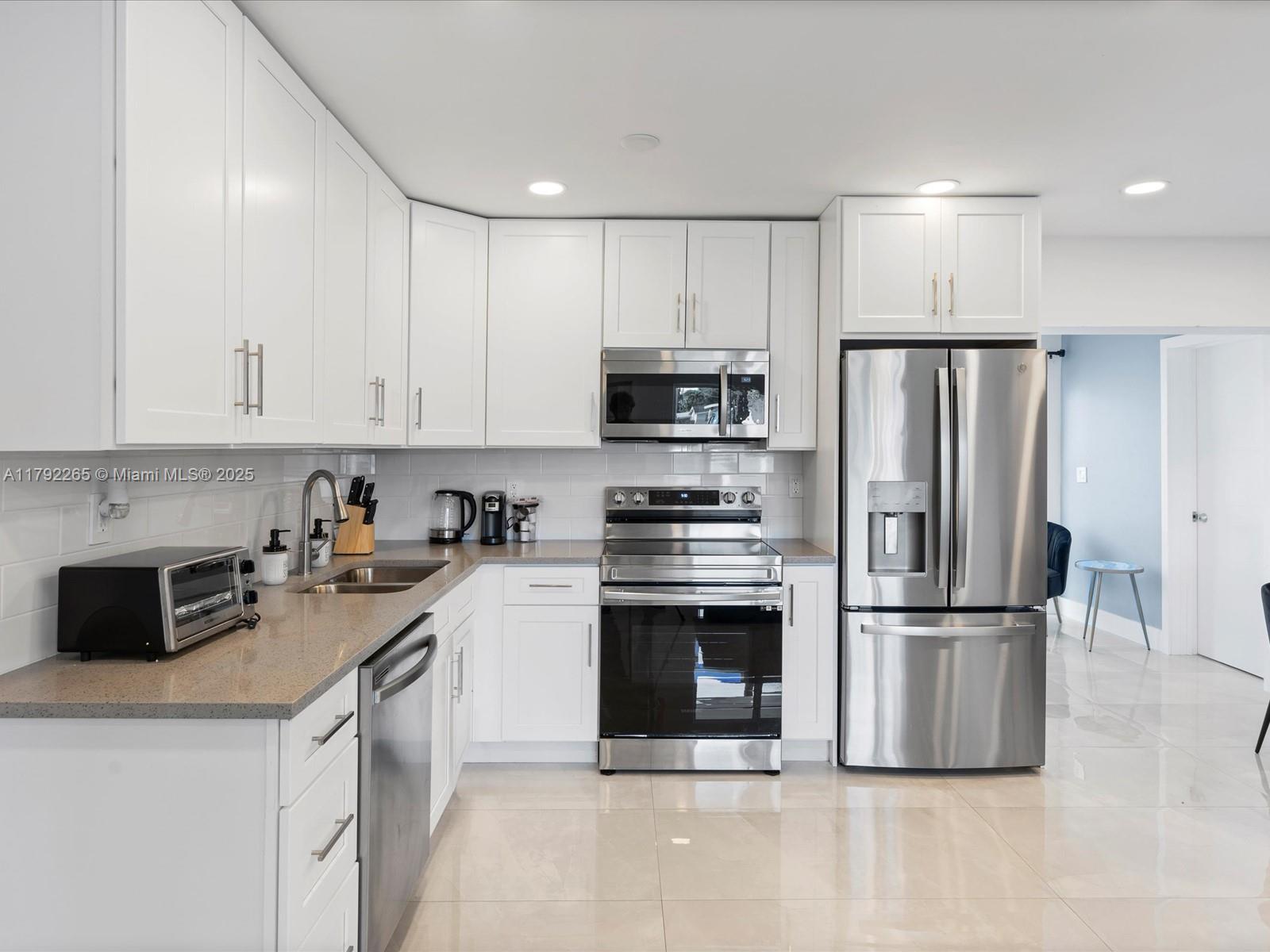 GOLD COAST TWIN VILLAS WE - Residential Income