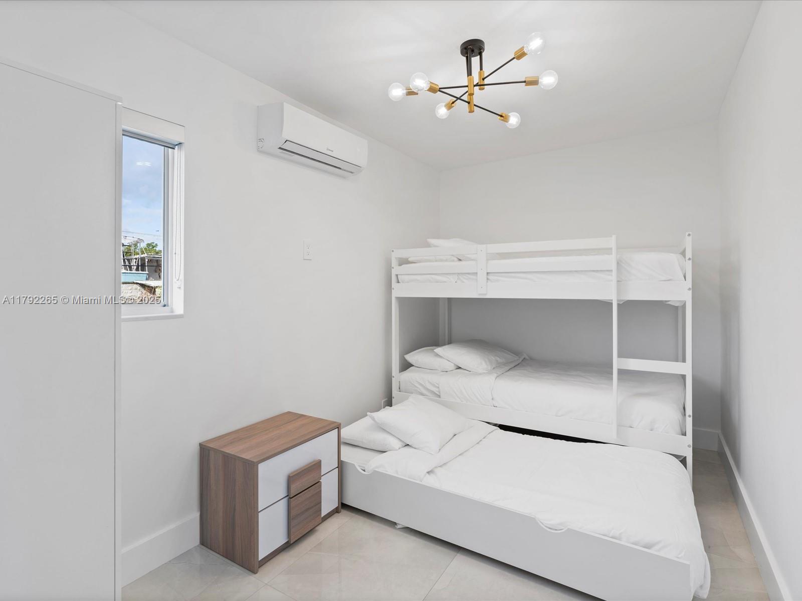 GOLD COAST TWIN VILLAS WE - Residential Income