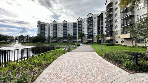 Tiny photo for 14501 Grove Resort Ave #3523, Winter Garden, FL 34787 (MLS # A12026923)