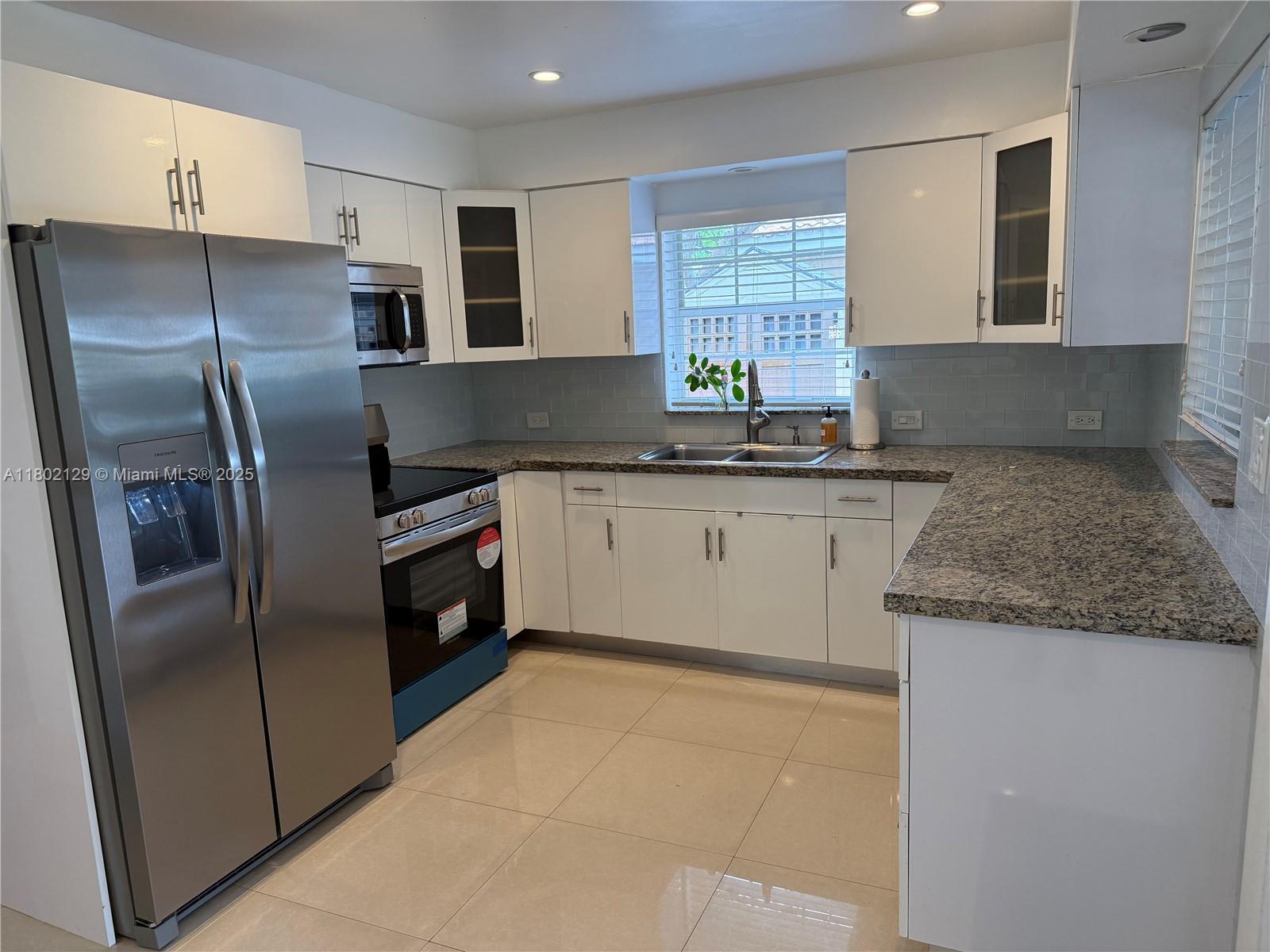 CORAL HEIGHTS SEC 2 - Residential