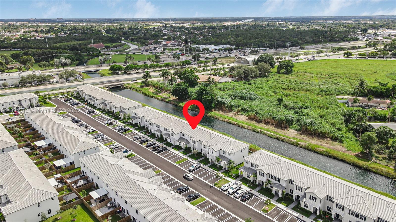 Cedar Pointe - Residential