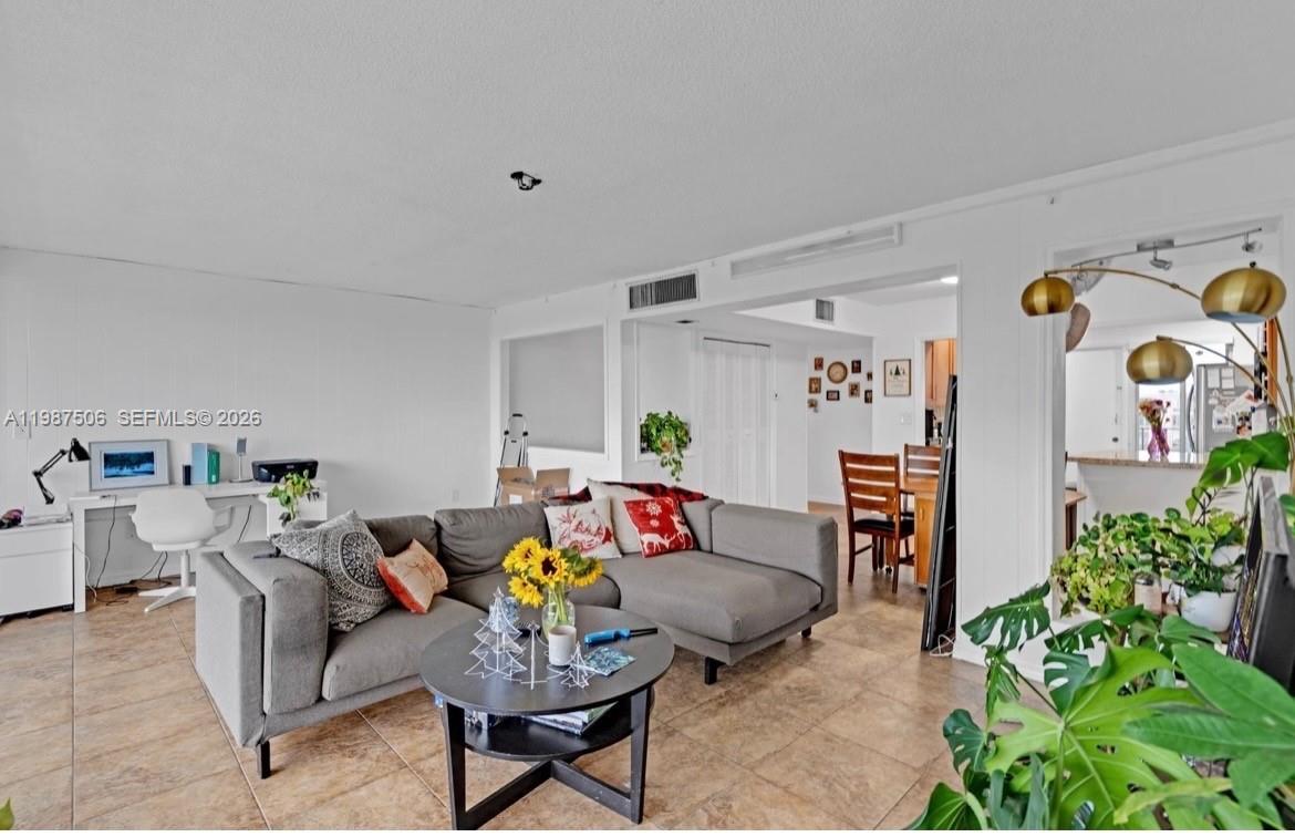 PARKVIEW CONDO NO 1 - Residential Lease