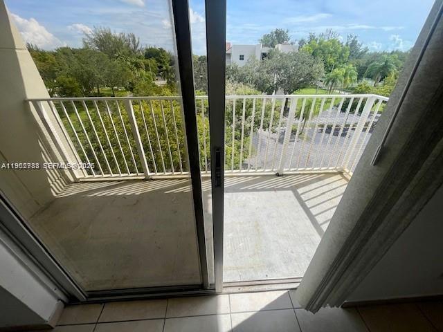 SAGA BAY GARDENS CONDO - Residential