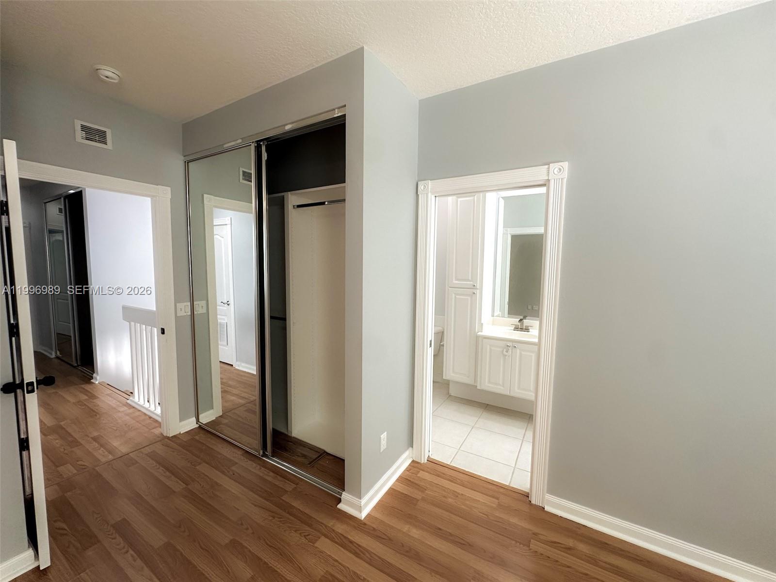 CATALINA LAKES - Residential