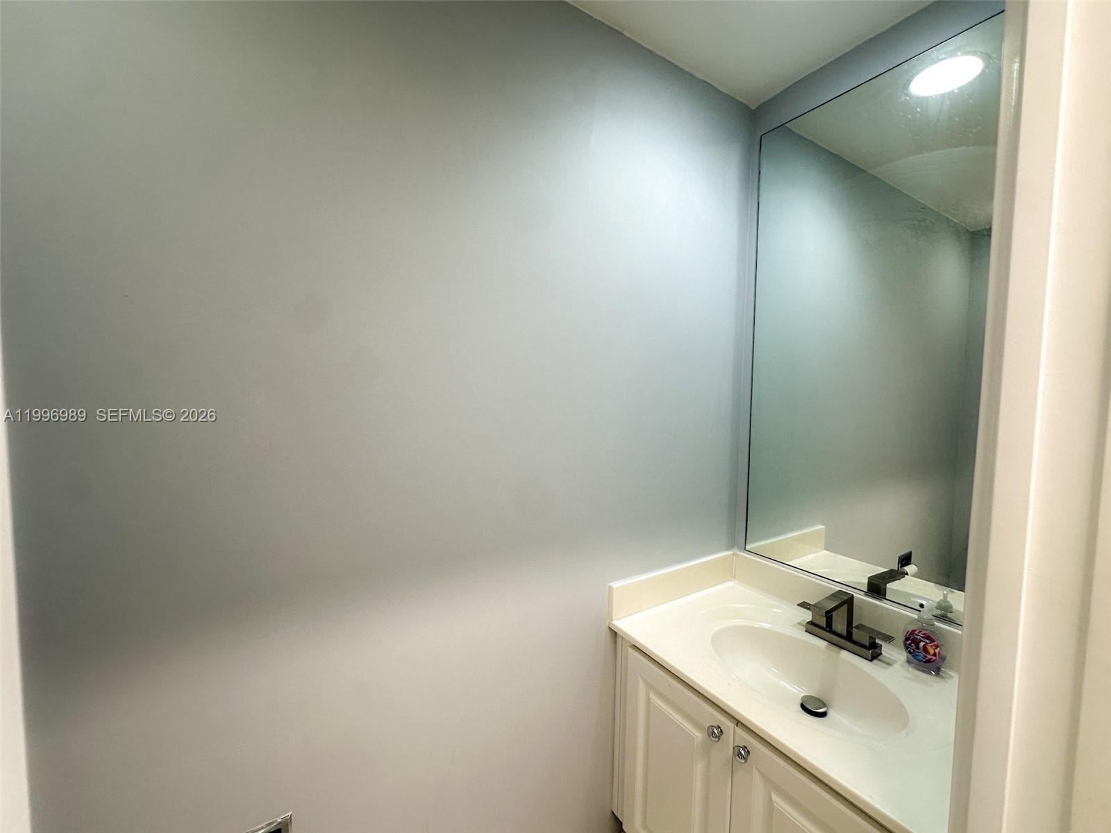 CATALINA LAKES - Residential