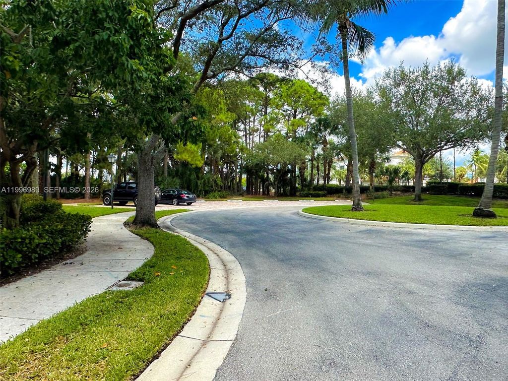 Photo of 197 Santa Barbara Way, Palm Beach Gardens, FL 33410 (MLS # A11996989)