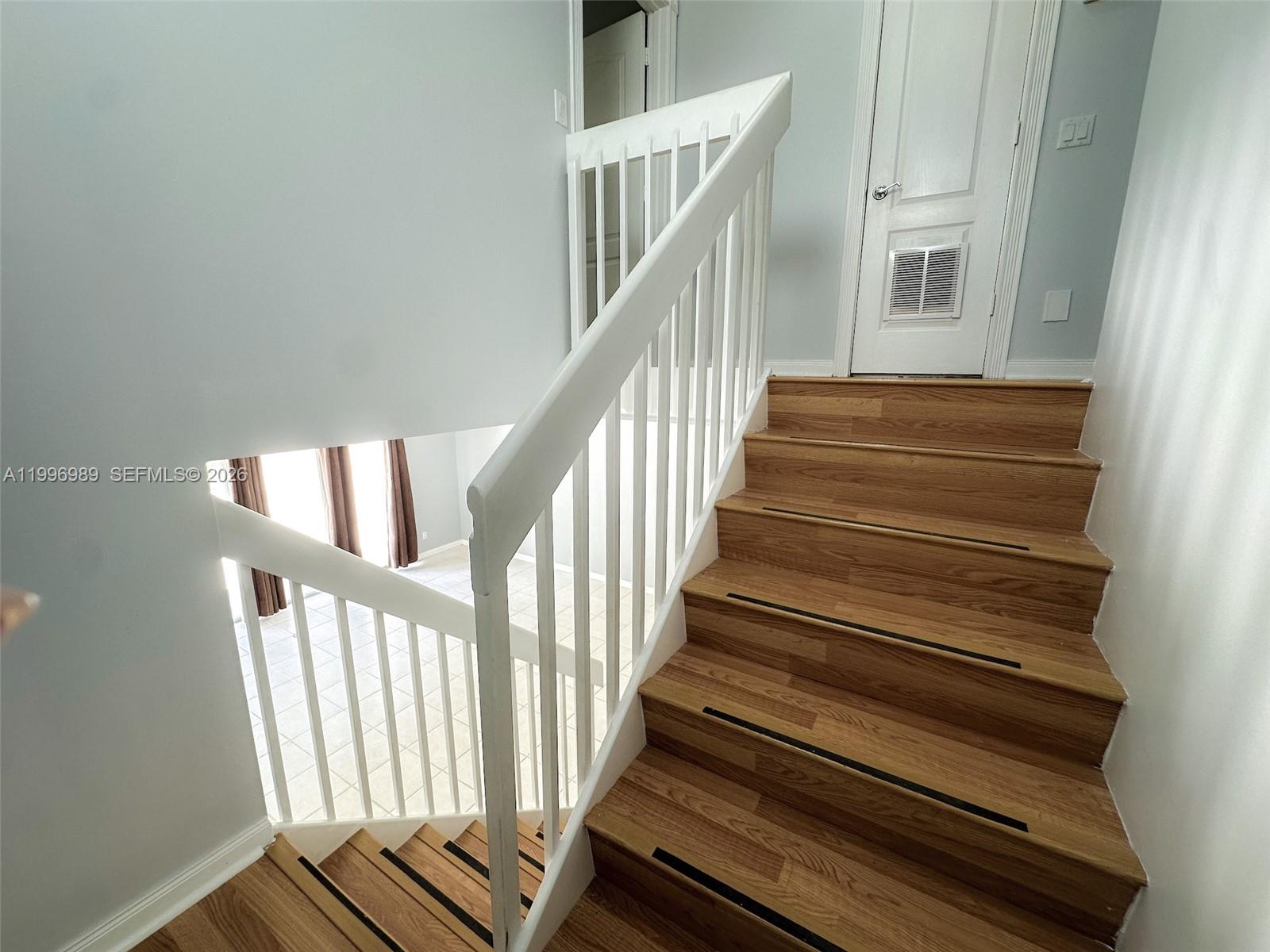 CATALINA LAKES - Residential