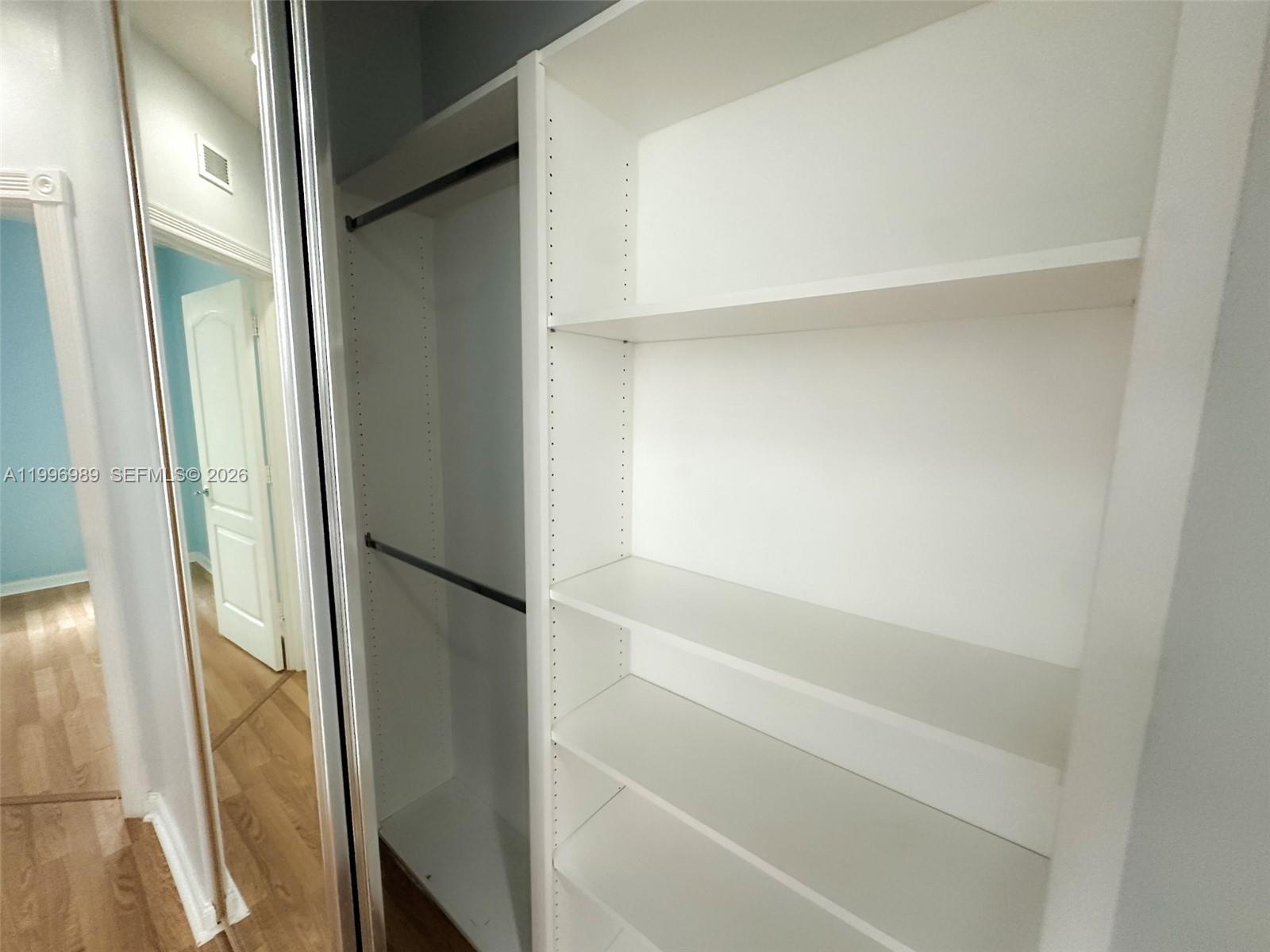 CATALINA LAKES - Residential