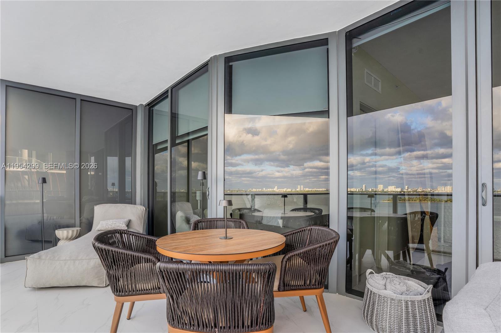 ARIA RESERVE SOUTH - Residential