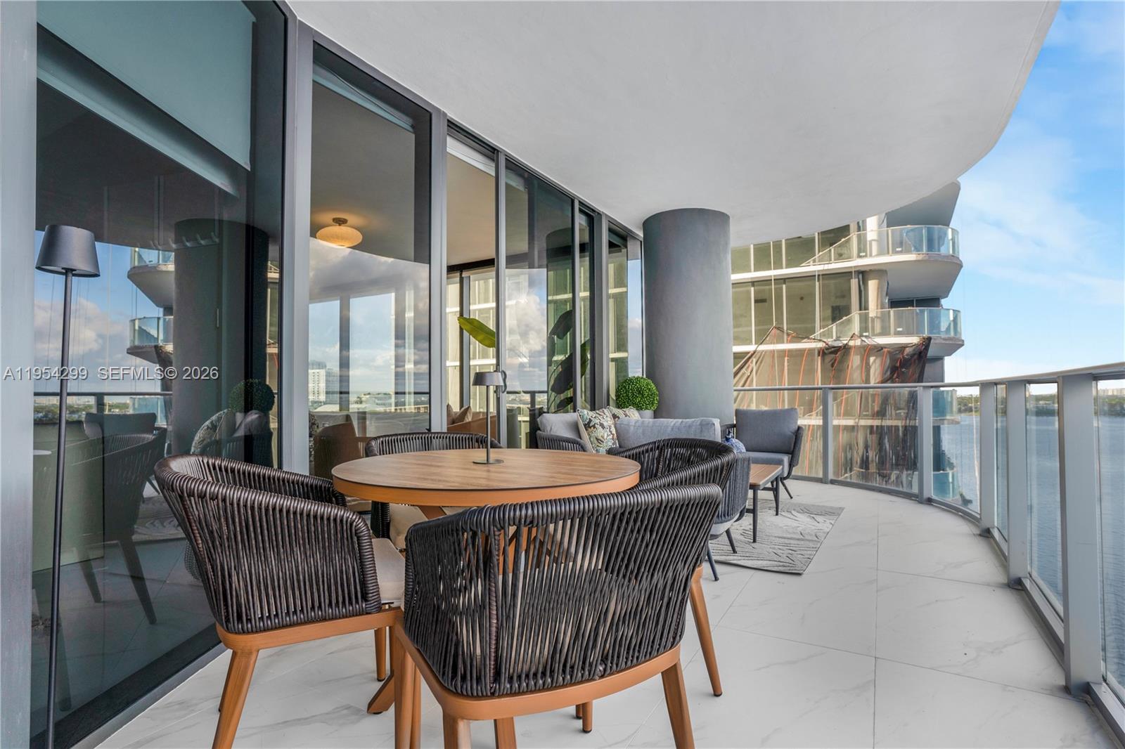 ARIA RESERVE SOUTH - Residential