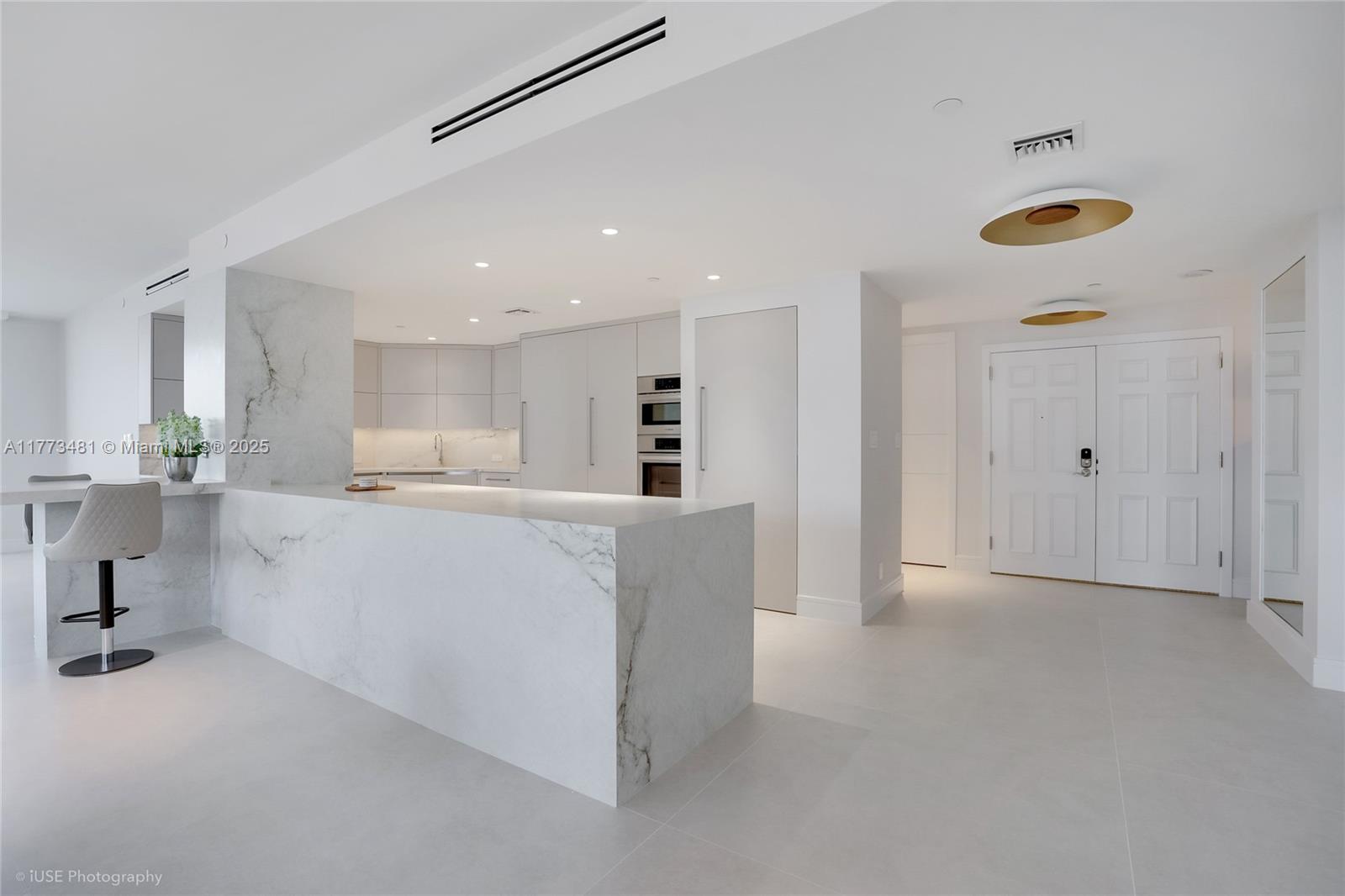 BEACH WALK CONDO - Residential