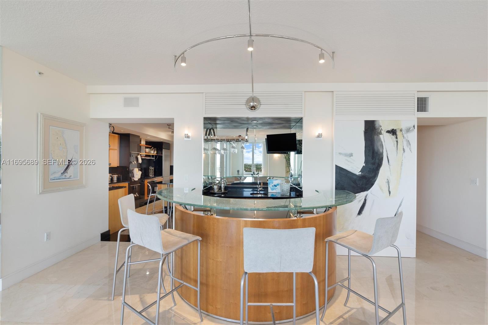 HARBOURAGE PLACE CONDO - Residential