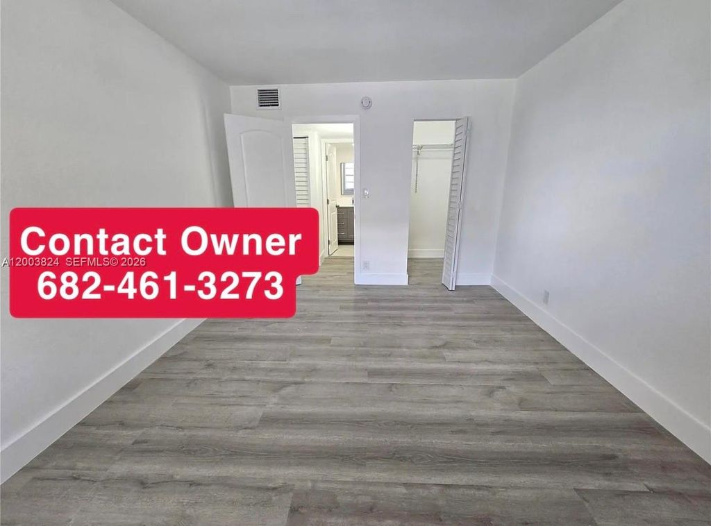 Photo of 2125 SW Pruitt St, Port St Lucie, FL 34953 (MLS # A12003824)