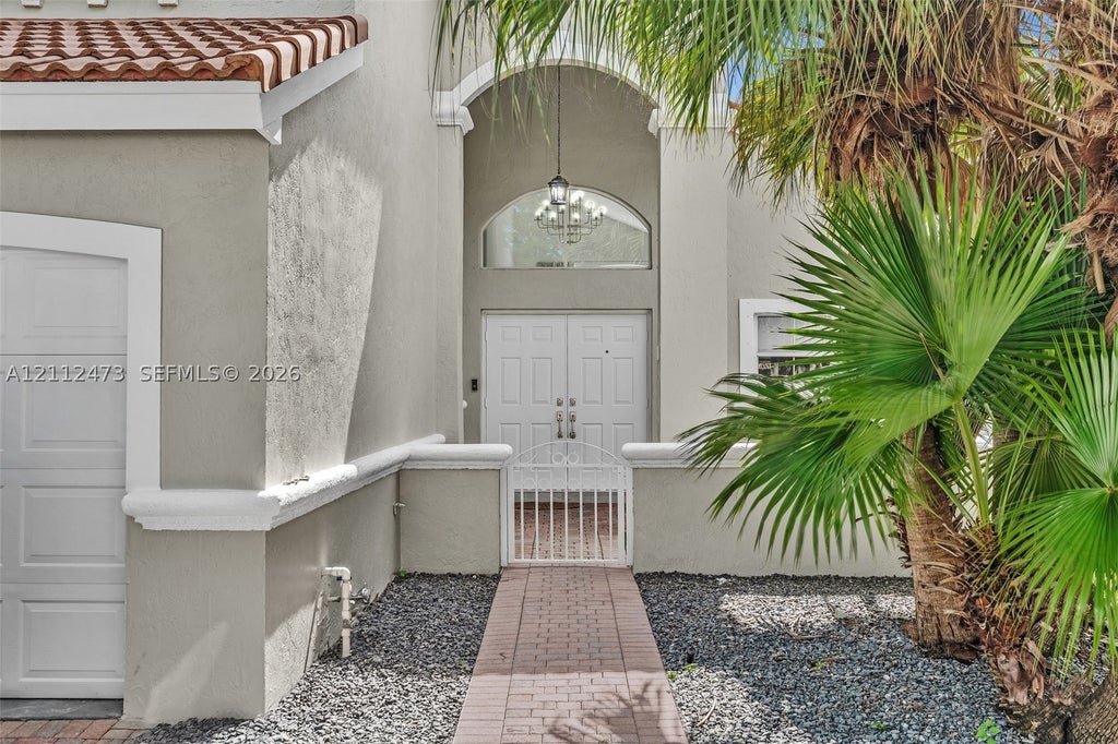 Photo of 3340 SW 50th St, Hollywood, FL 33312 (MLS # A12112473)
