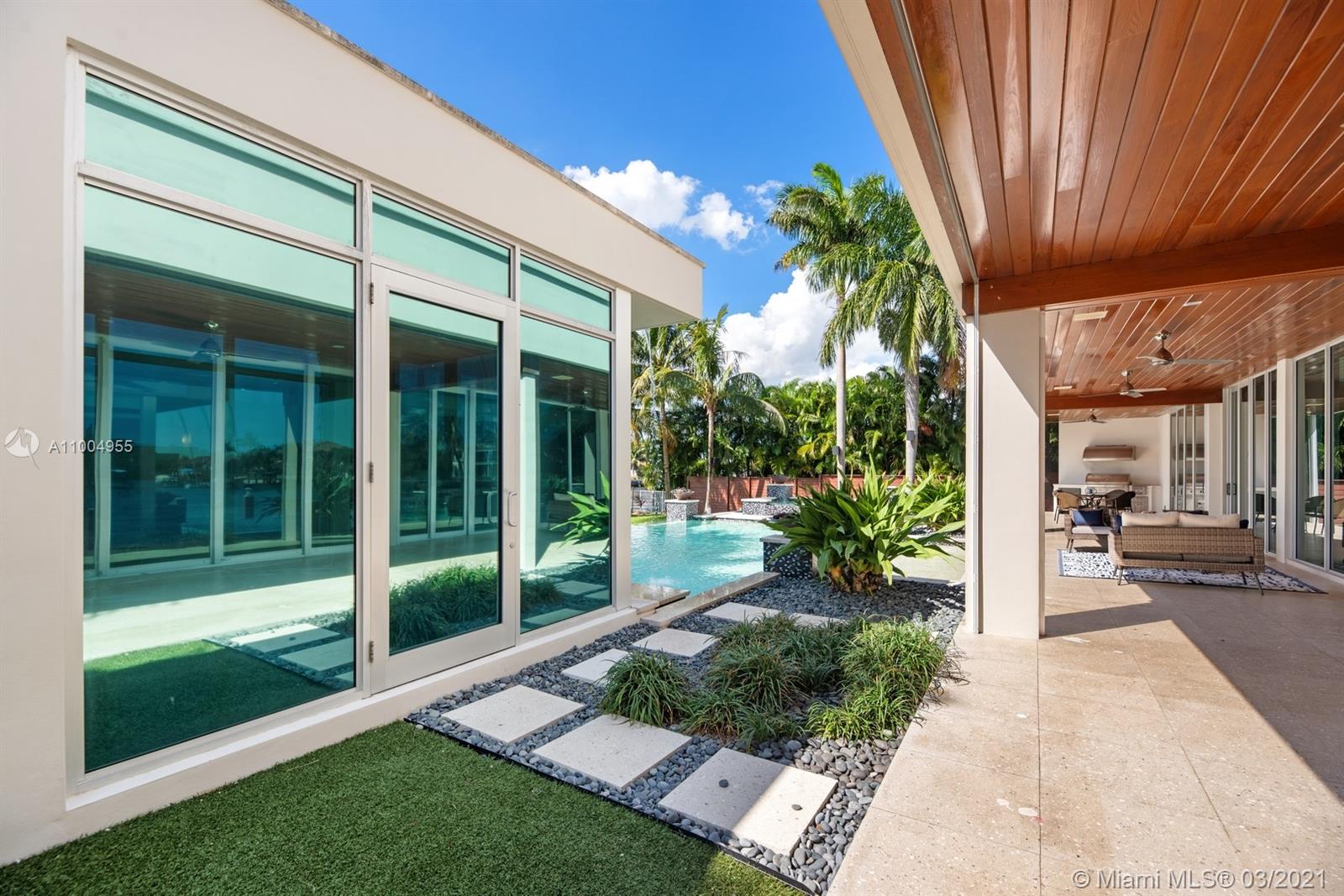 CORAL RIDGE - Residential