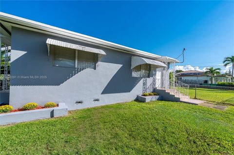 6595 SW 31st St Miami FL 33155