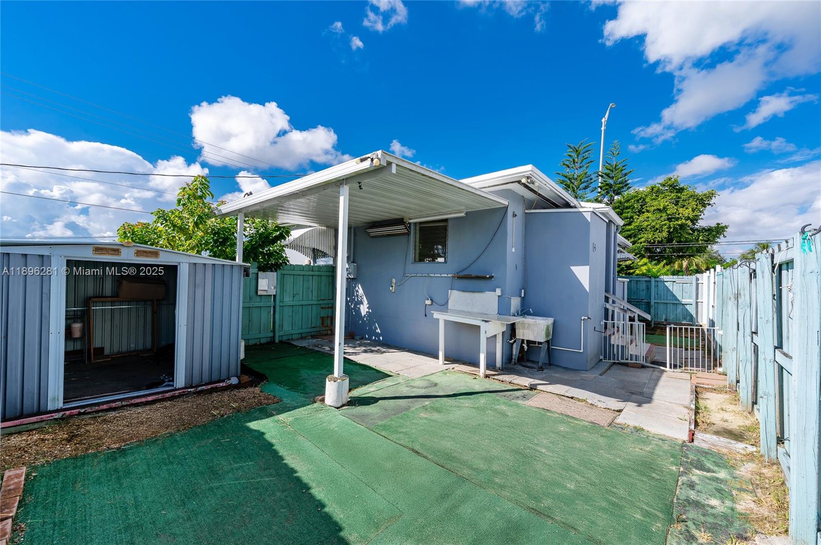 CORAL VILLAS REV - Residential