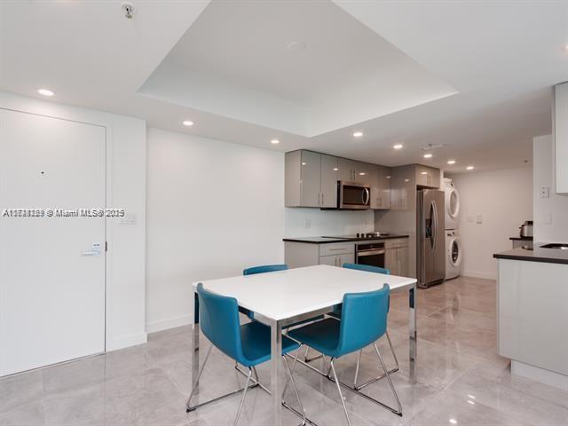 THE FLORIDIAN CONDO - Residential