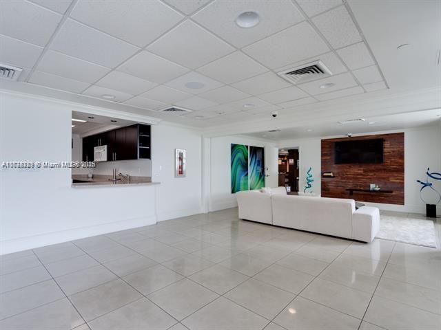 THE FLORIDIAN CONDO - Residential