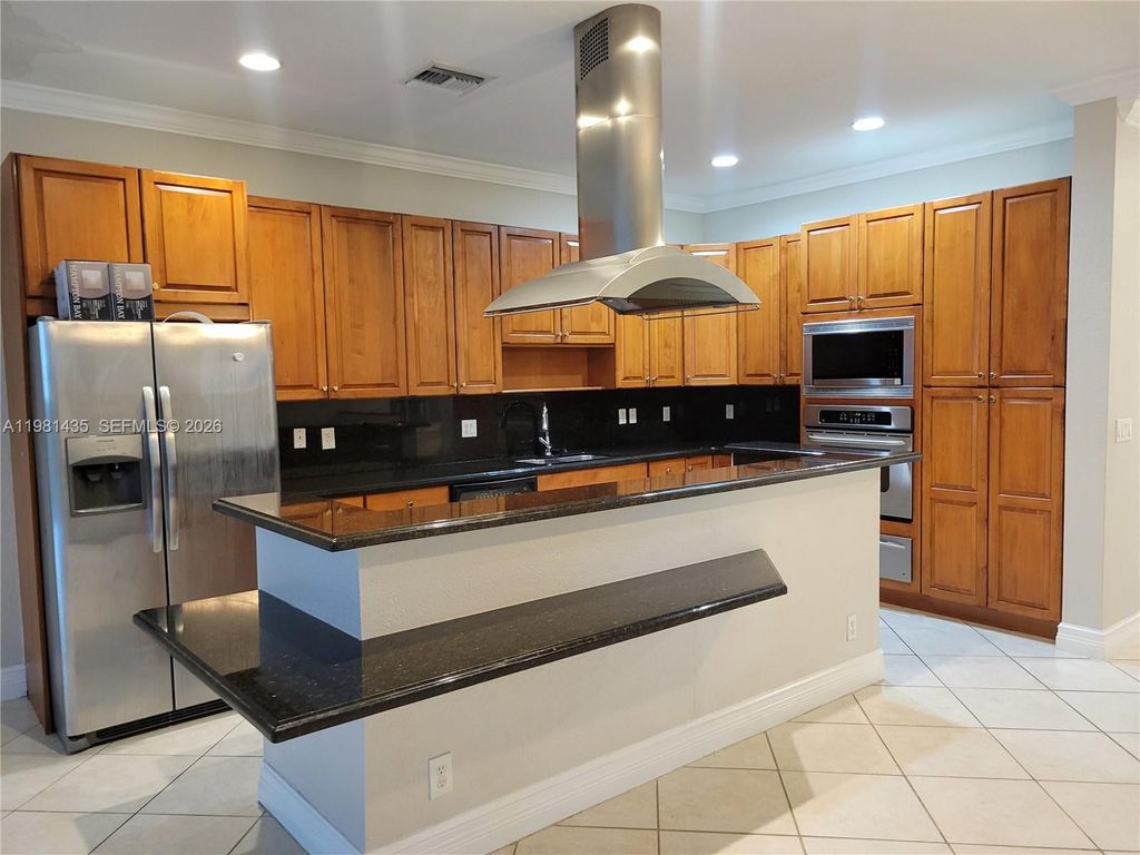 Photo of 413 SW 5th St, Fort Lauderdale, FL 33315 (MLS # A11981435)