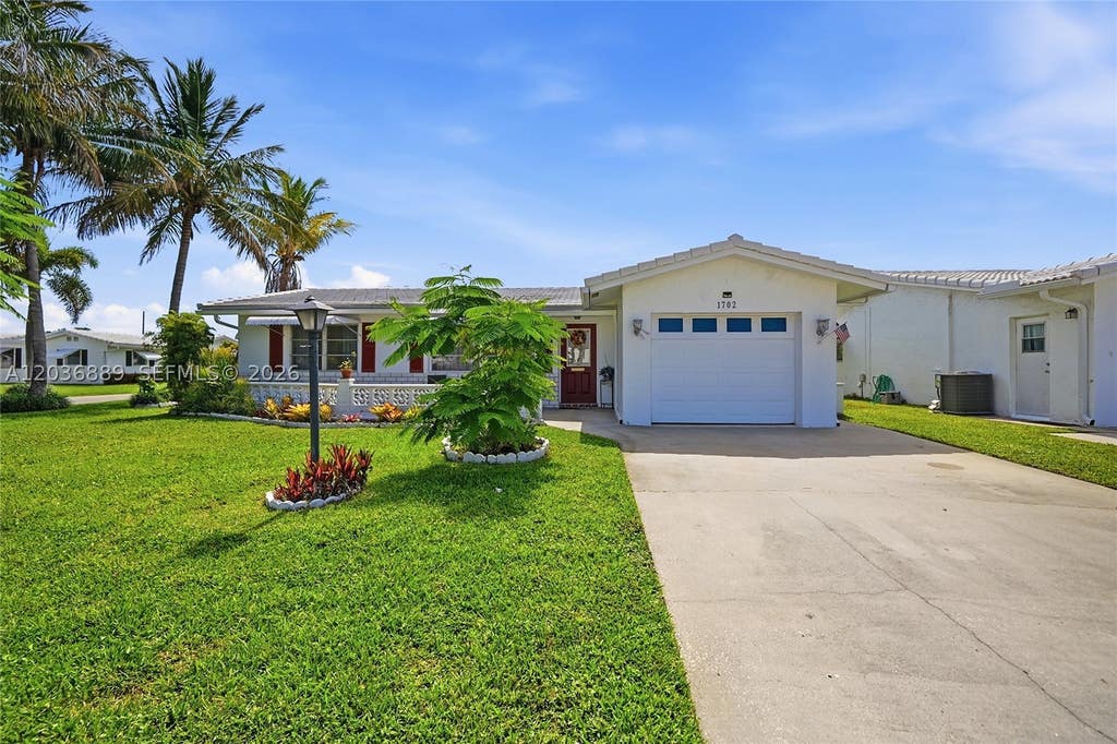 Photo of Boynton Beach, FL 33426 (MLS # A12036889)