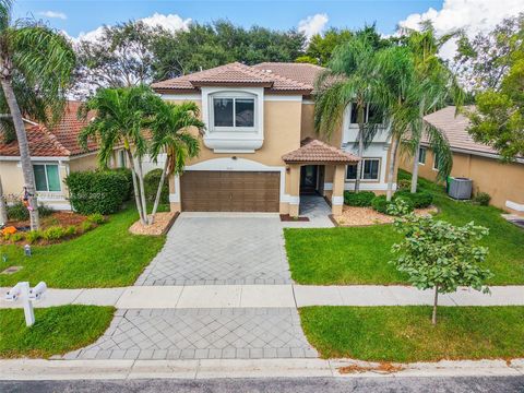 2261 NW 139th Ave Sunrise FL 33323