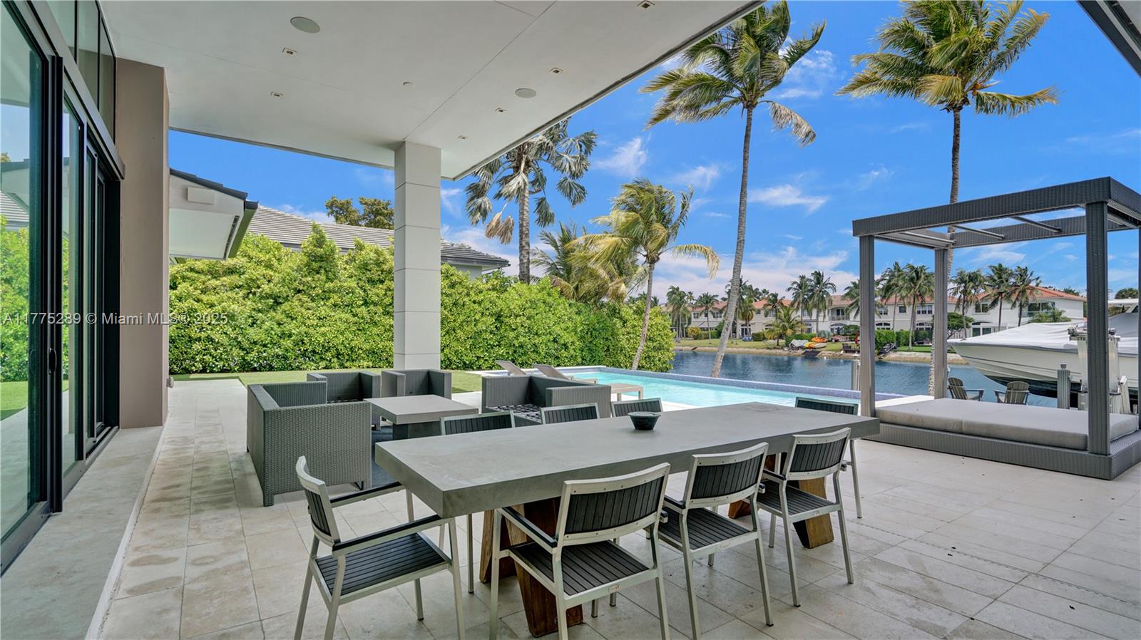 DIPLOMAT GOLF ESTATES - Residential