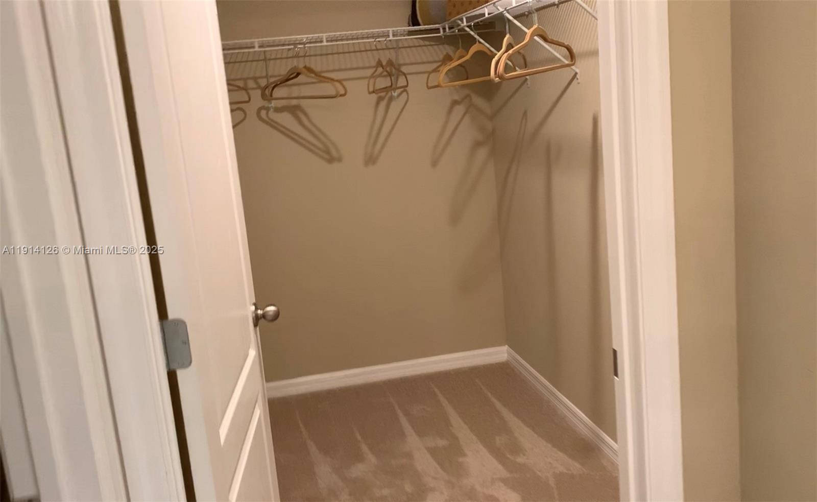 TANGLEWOOD PRESERVE - Residential