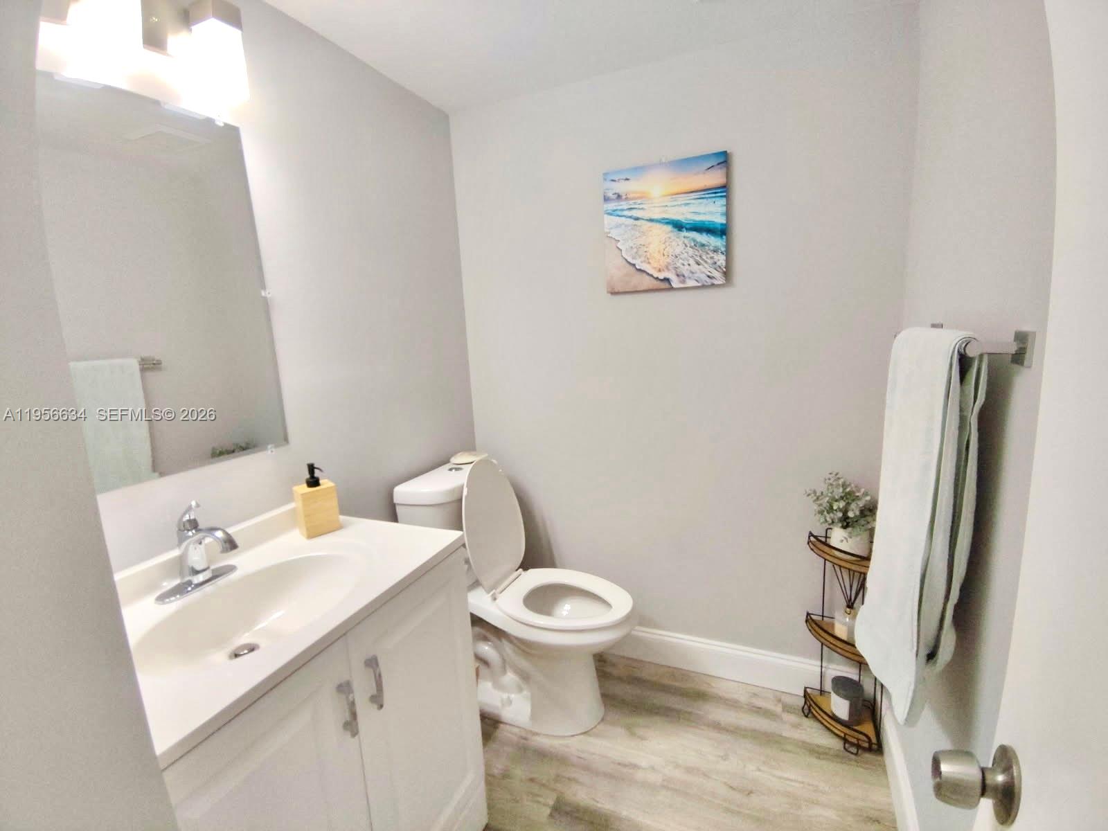 NEW HAMPTON AT CENTURY Vil - Residential