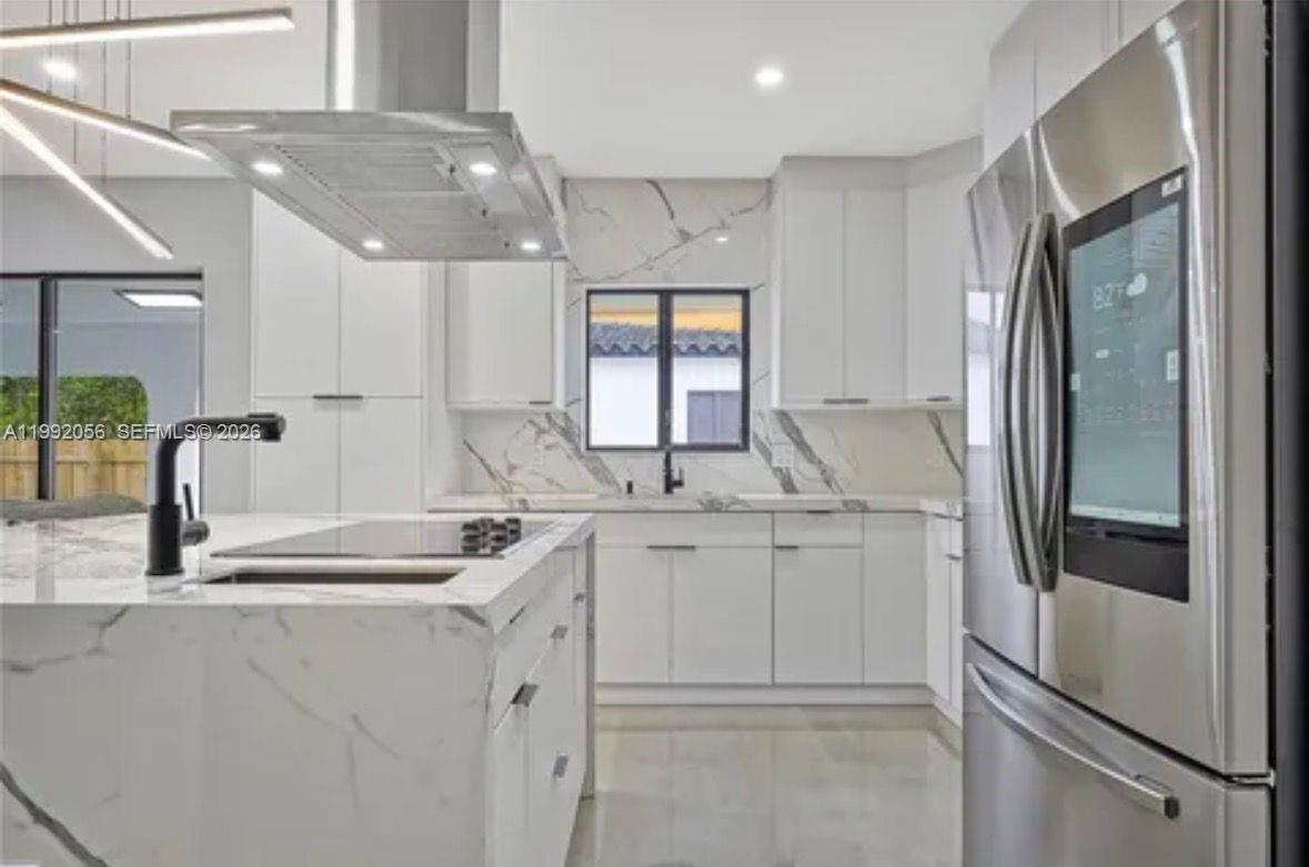 SHADOWLAWN EXTENSION SUB - Residential