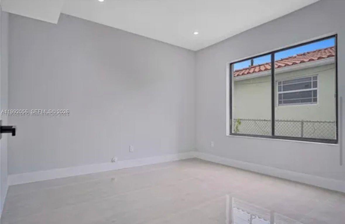 SHADOWLAWN EXTENSION SUB - Residential