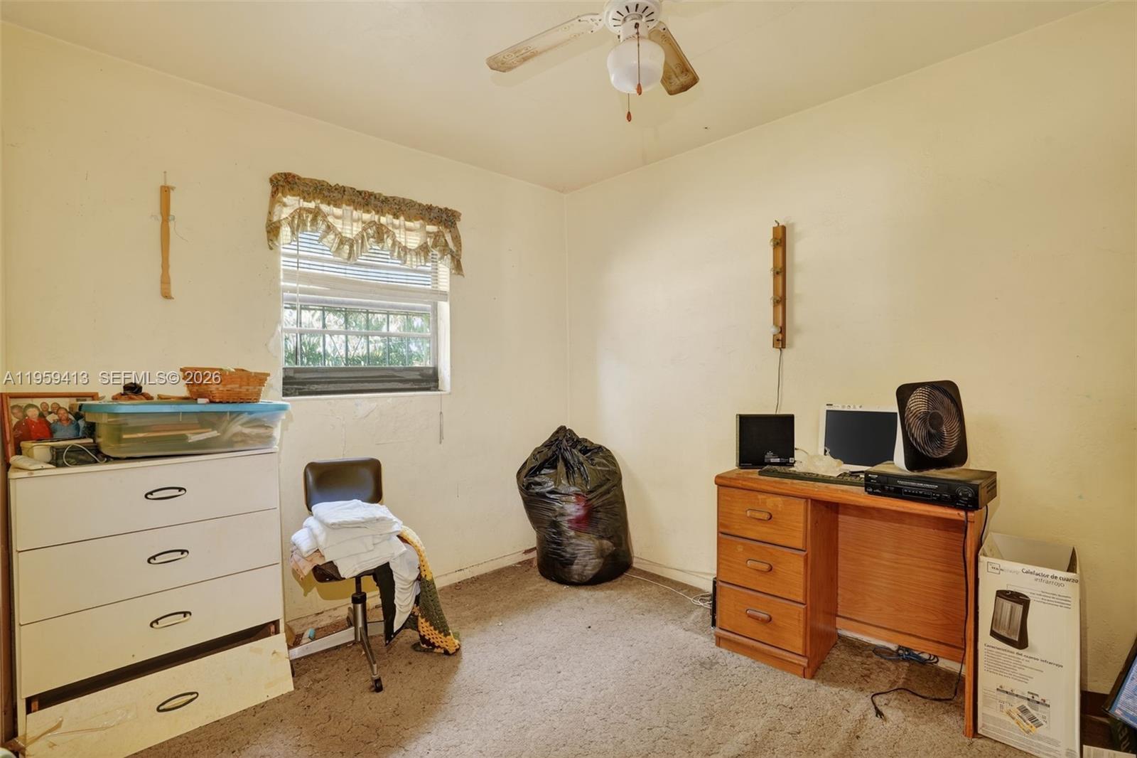 COLONIAL HOMES - Residential